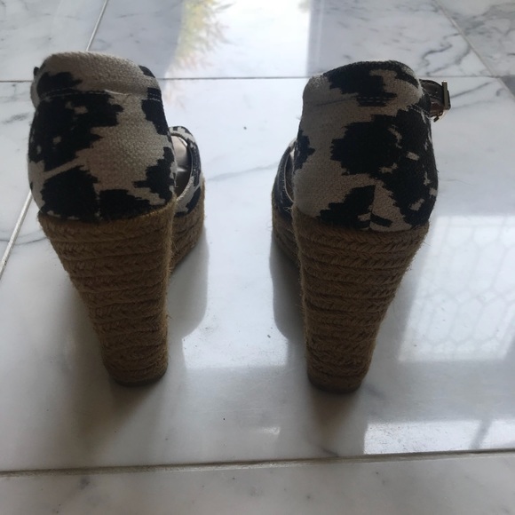 Loft Wedges - Picture 5 of 7